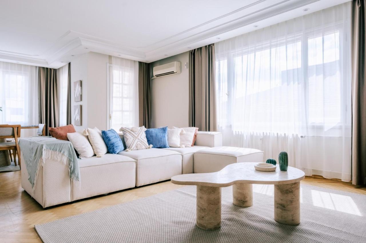 Sea View Duplex With Terrace 5 Min To Marina * Istambul