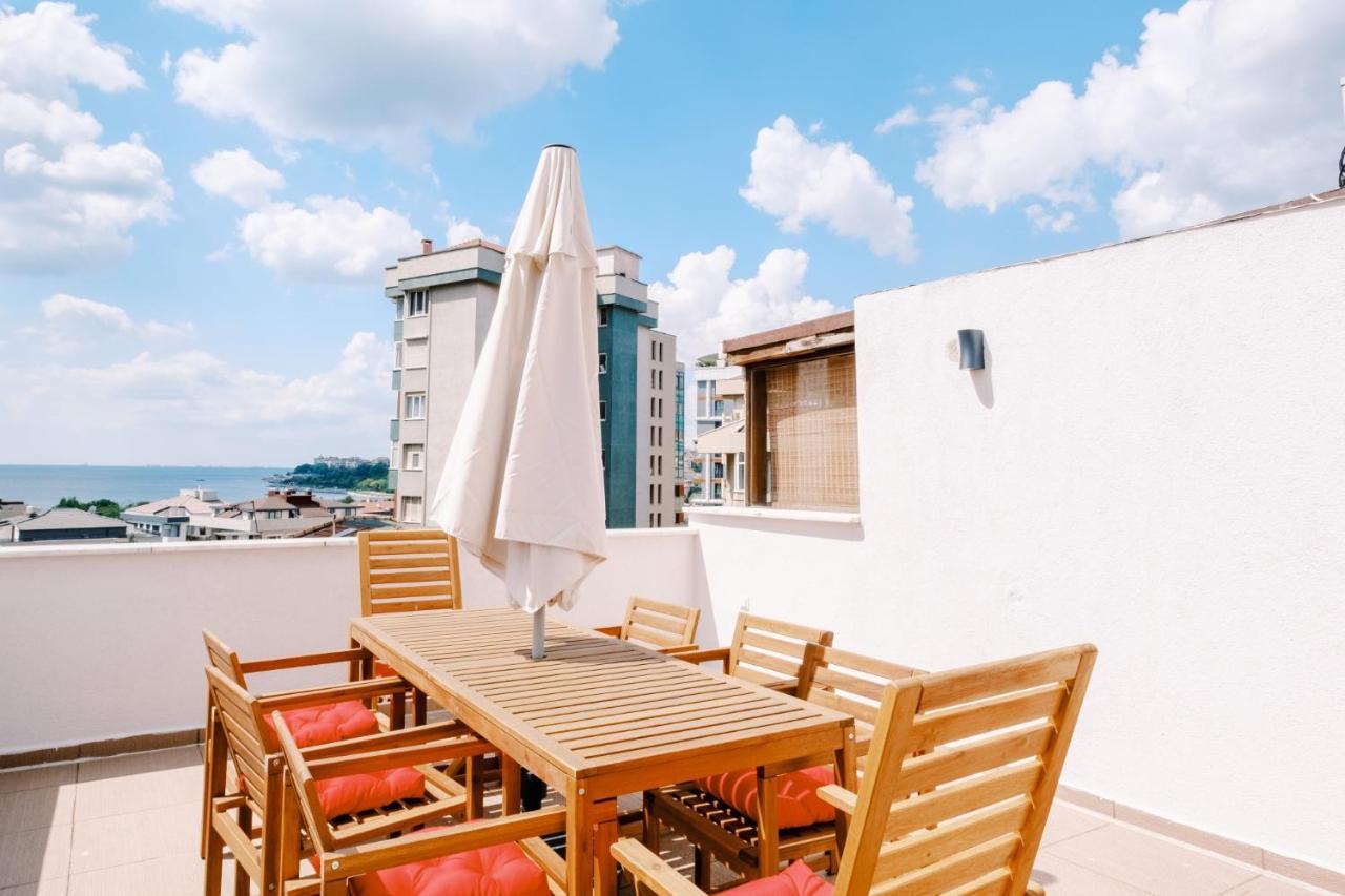 Sea View Duplex With Terrace 5 Min To Marina Appartement Istambul